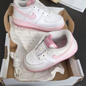 Nike Force 1 White/Pink-8c